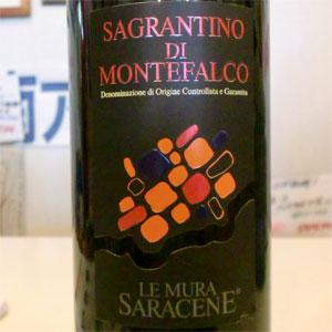 レ・ムーラ・サラチェーネ　サグランティーノ・ディ・モンテファルコ　2004