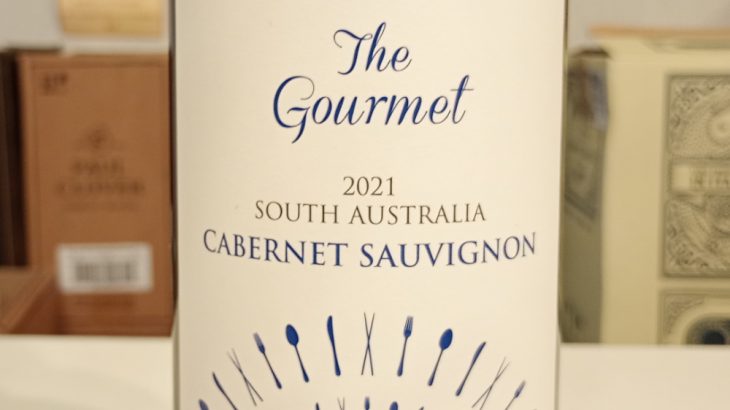 スリー・ピラーズ　ザ・グルメ　カベルネ・ソーヴィニョン　2021