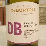 デ・ボルトリ　DBファリリー・セレクション　ゲヴェルツトラミネール＆リースリング　2024