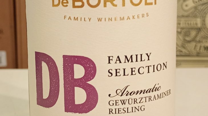デ・ボルトリ　DBファリリー・セレクション　ゲヴェルツトラミネール＆リースリング　2024
