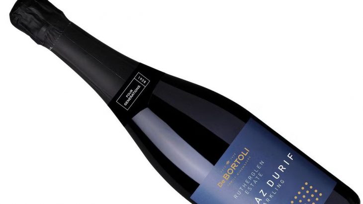 赤のスパーク(泡)新登場★泡まで赤く染まる濃厚な外観とクリーミーで滑らかな口当たりが魅力的♪【やや辛口】照り焼き料理との相性抜群！　2026年3月31日配信ワインニュースレター